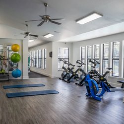 gym at The Monroe located in Tallahassee, FL