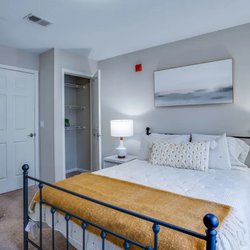 bedroom at The Monroe located in Tallahassee, FL