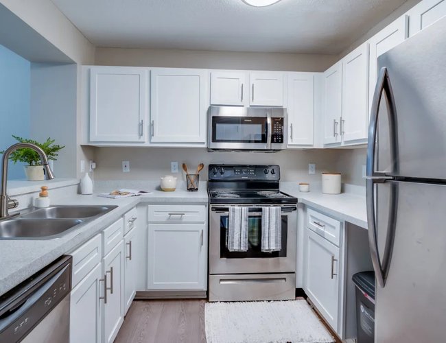 kitchen at The Monroe located in Tallahassee, FL